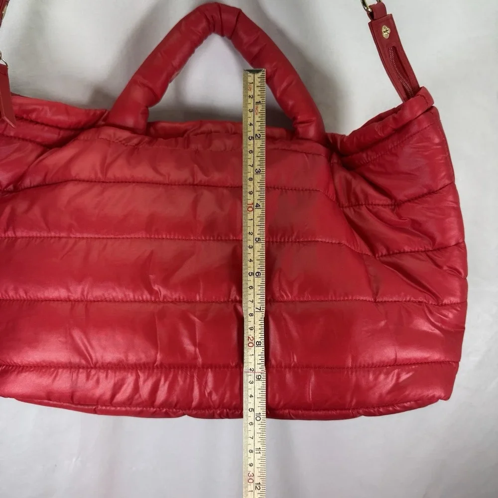Estee Lauder Weekender Travel Puffer Puff Tote Bag Red Pink Gold Purse Crossbody